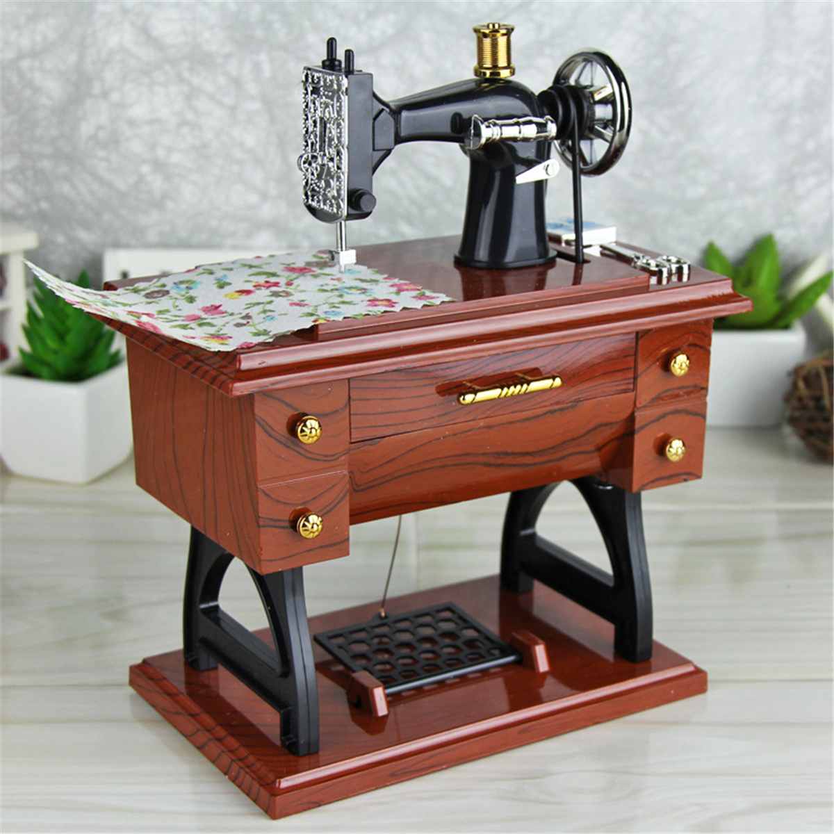 Usphonecards - Premium Sewing Machine Music Box
