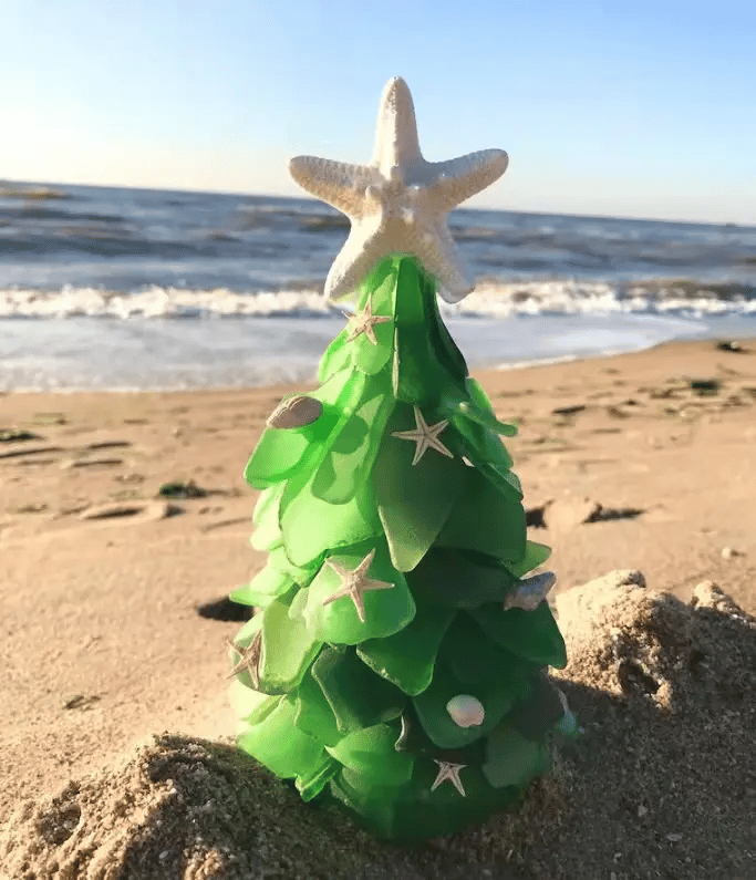 Usphonecards - Sea Glass Christmas Tree