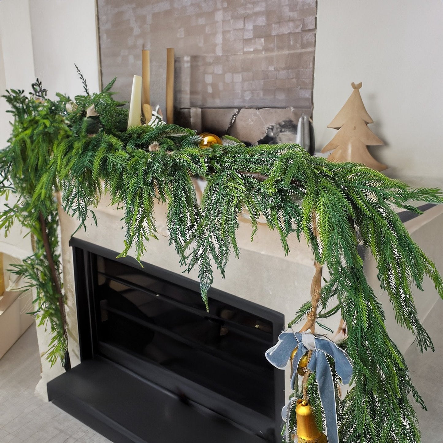 Usphonecards - Natural Christmas Greenery-Norfolk Pine Branch